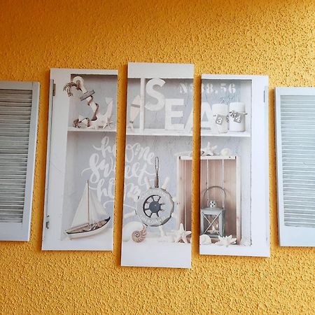 Camera Privata Con Balcone Giardino E Piscina Gordola Exterior foto